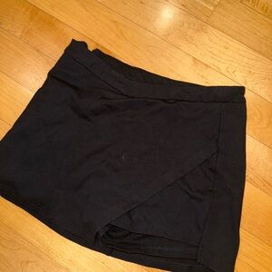 Princess Polly Black Skort
